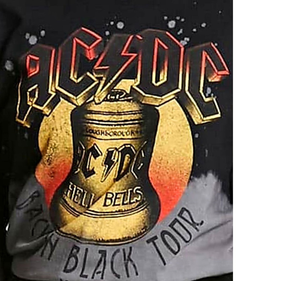 AC/DC Back in Black Bleach rock Official Boyfriend style T-Shirt S fit M NWT - Picture 3 of 3